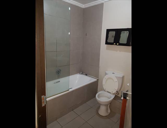 2 BEDROOM APARTMENT RENTED IN BEREA WEST